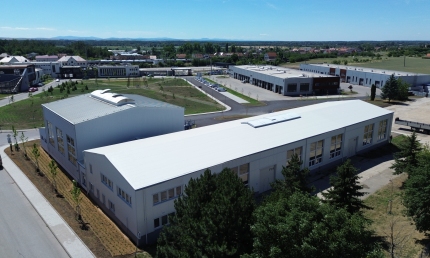 Rekonstrukce haly, Lužice